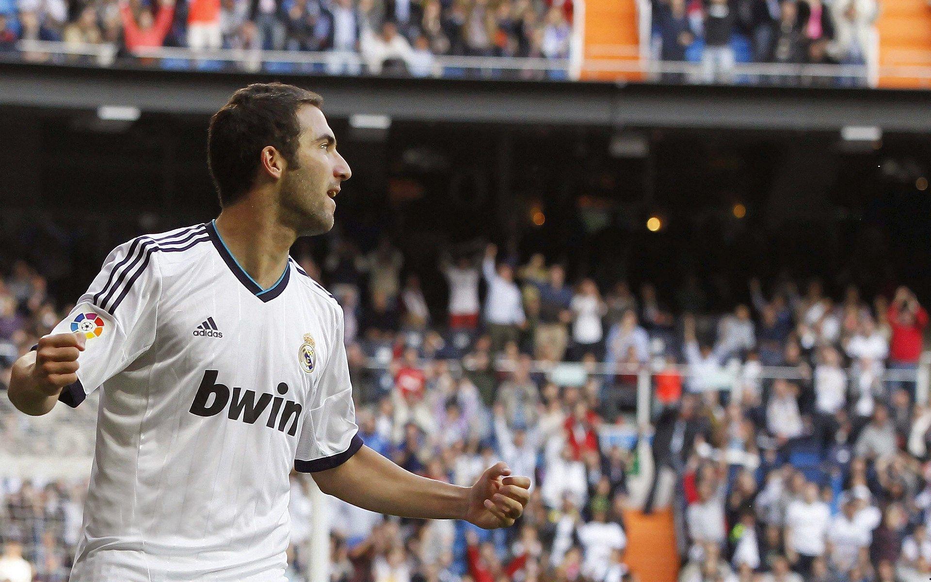 英媒曝努诺铁腕整军 圣徒核心沃德-普劳斯突遭战术弃用